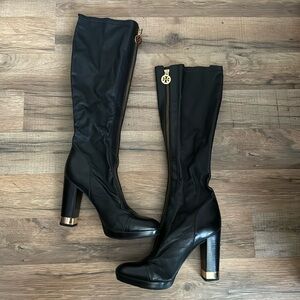 Tory Burch Heeled Boots Black Leather - size 8. Worn once.